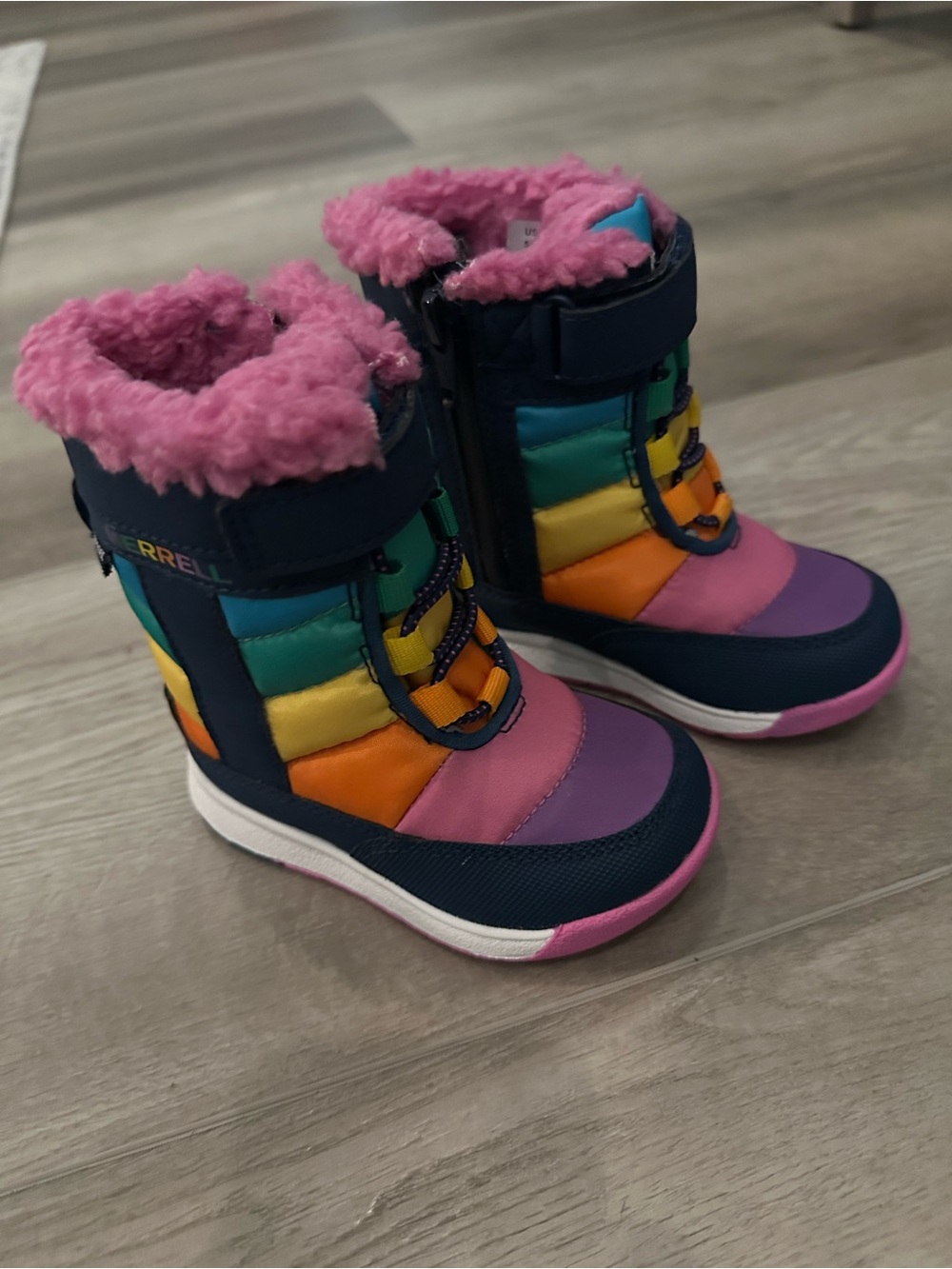 Merrell Little Kid's Size 5 Rainbow Alpine Puffer Waterproof Boot (Baby/Toddler)